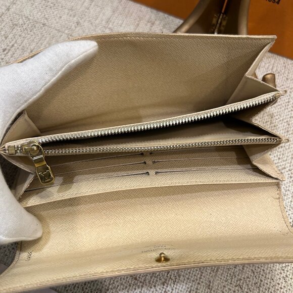 Vintage Louis Vuitton Damier Azur Sarah Leather Continental Wallet - Picture 9 of 13